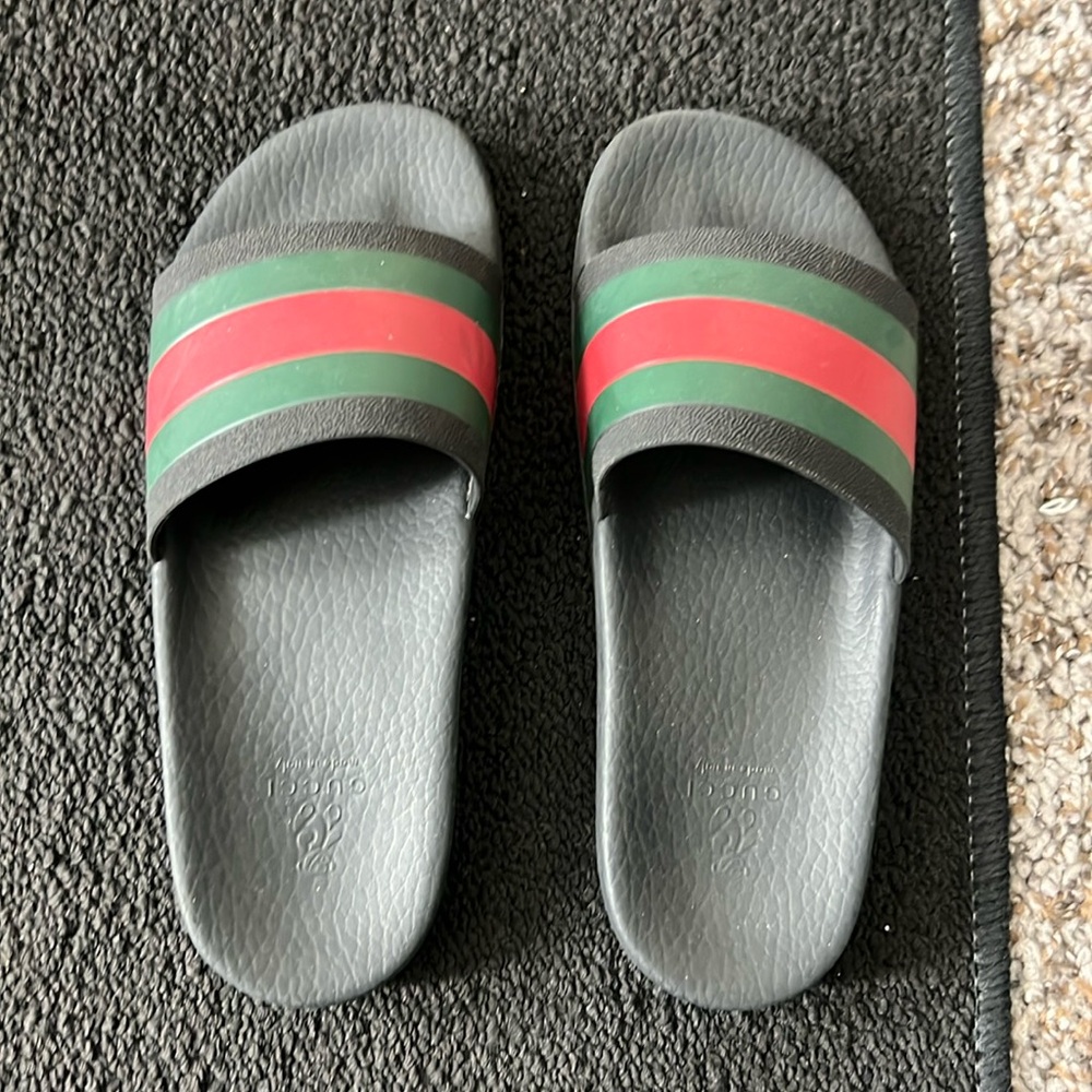 Kids /youth Gucci slides